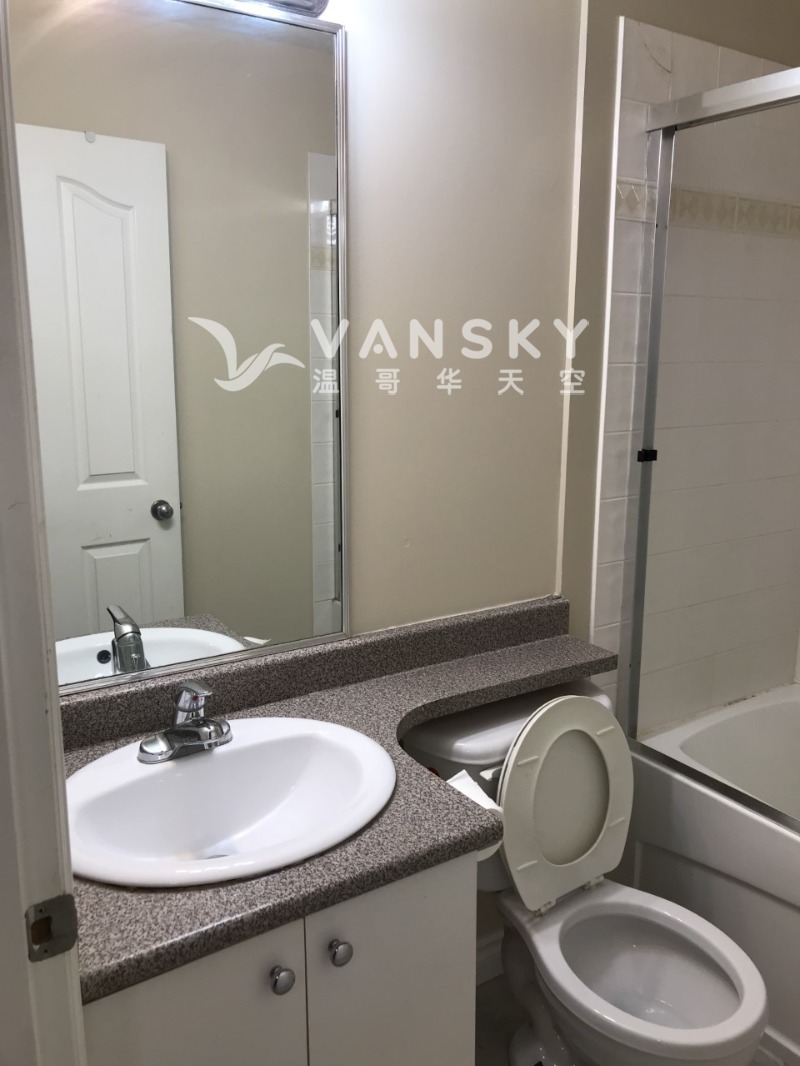 260630164342_5023 payne bathroom.jpg